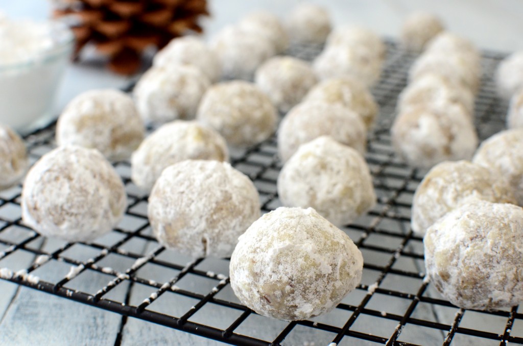 pecan snowballs 1