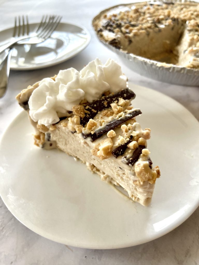 vegan peanut butter pie slice